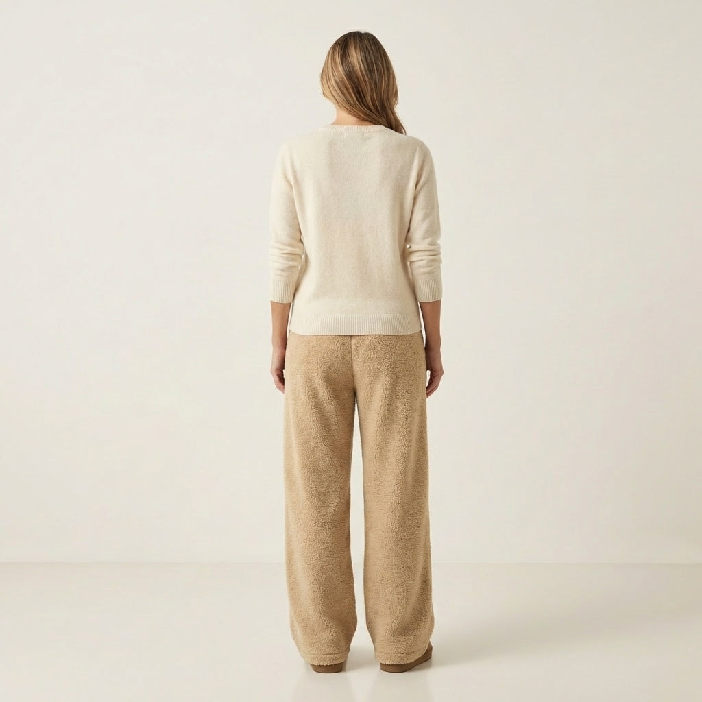 Emelda | Oversized Teddy Fleece Pants - Image 4