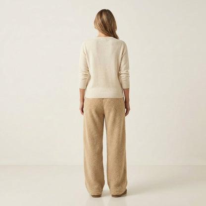 Emelda | Oversized Teddy Fleece Pants - Image 4
